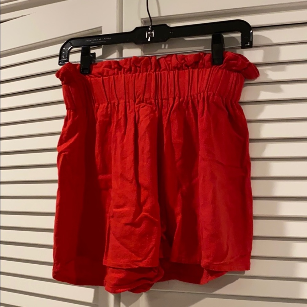 red flowy shorts